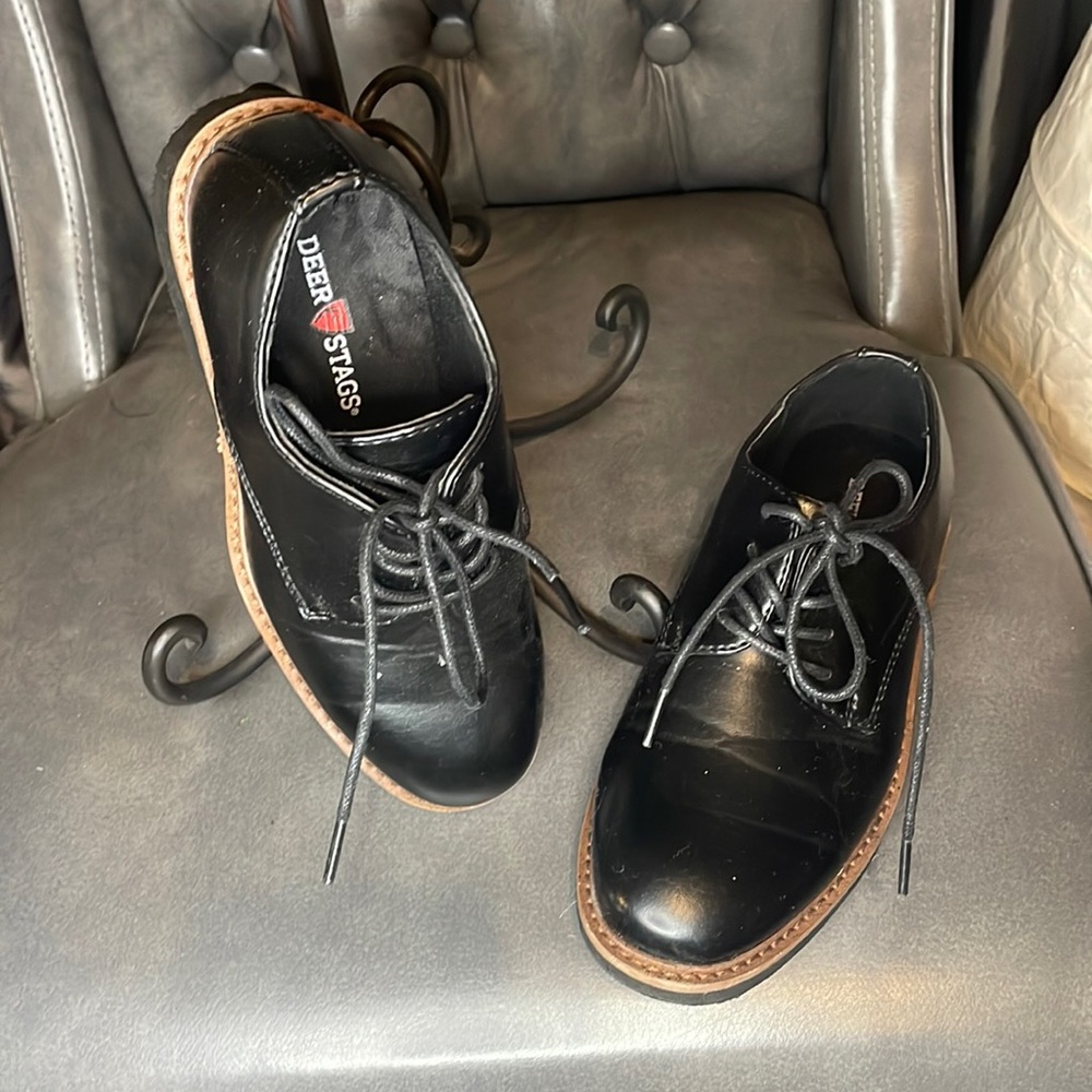 Deer stags kids dress shoes